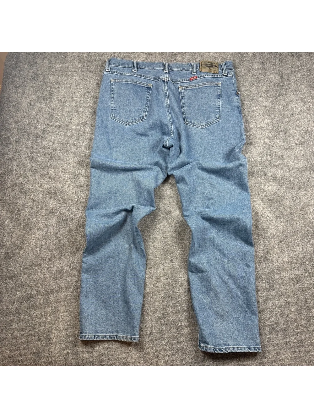 Wrangler Classic Light Blue Denim Jeans 38x32